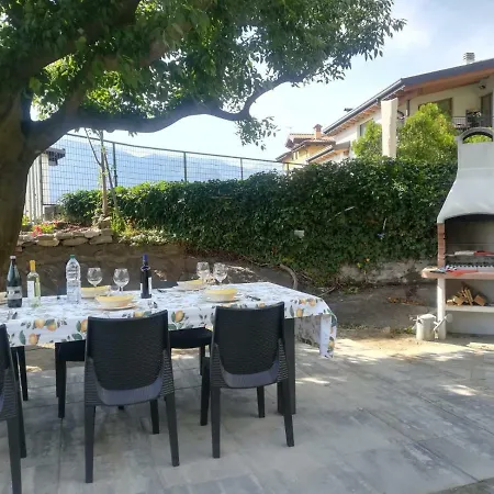 Mari Ντέρβιο